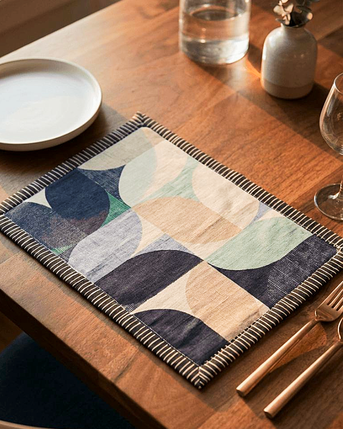 Magnolia Placemat, Navy