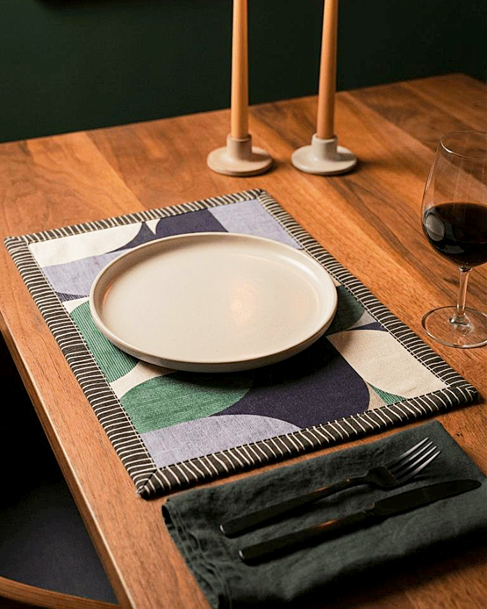 Magnolia Placemat, Navy - Image 4