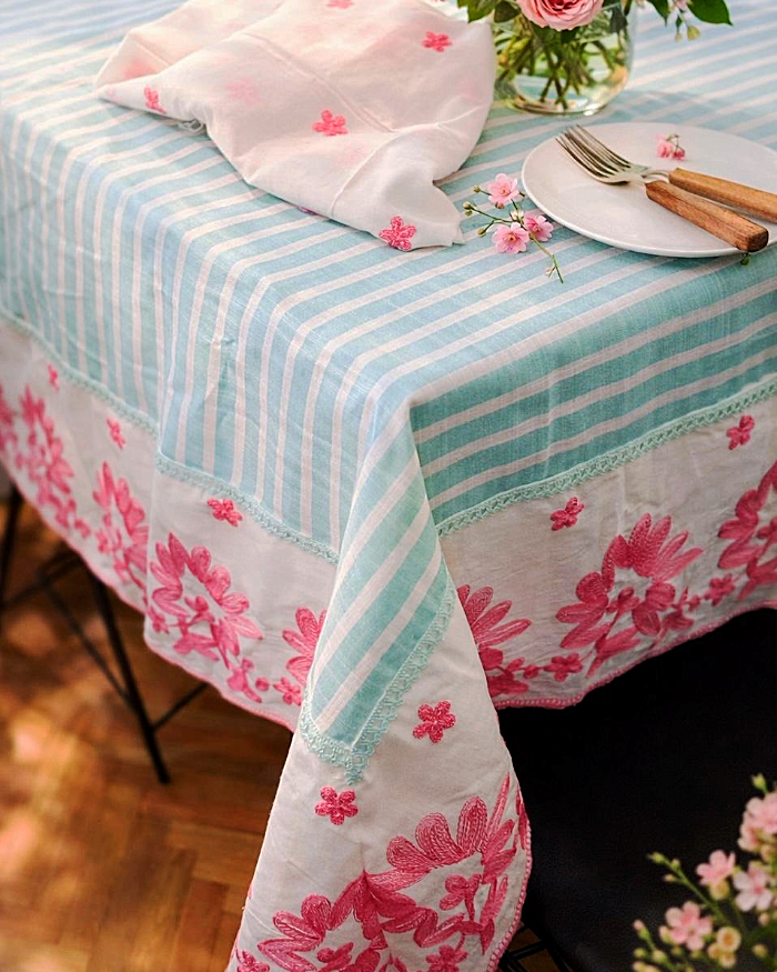Fleurs de Menthe Tablecloth